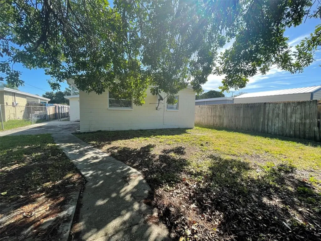 673 59th Street S St Petersburg FL 33707
