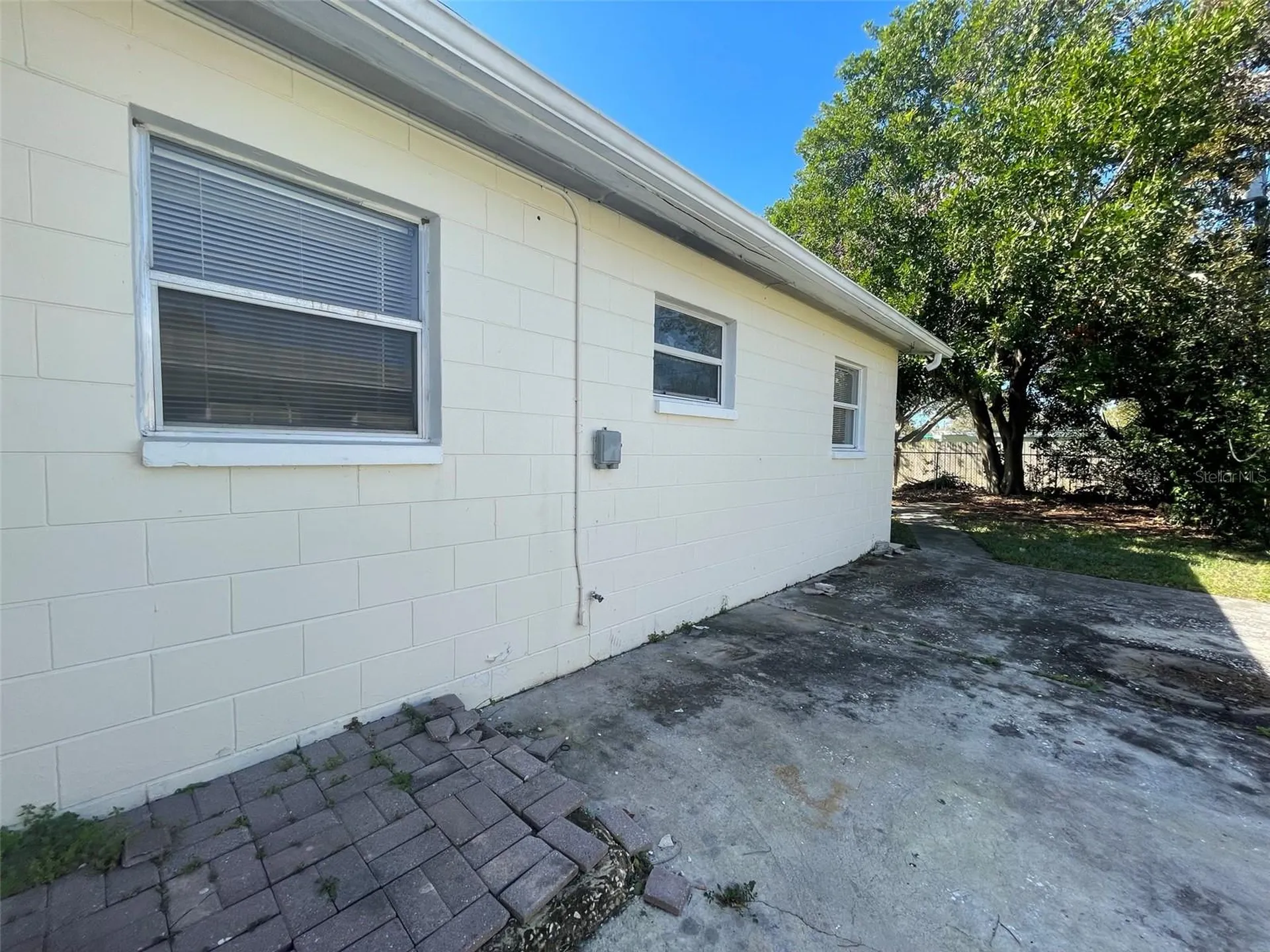673 59th Street S St Petersburg FL 33707