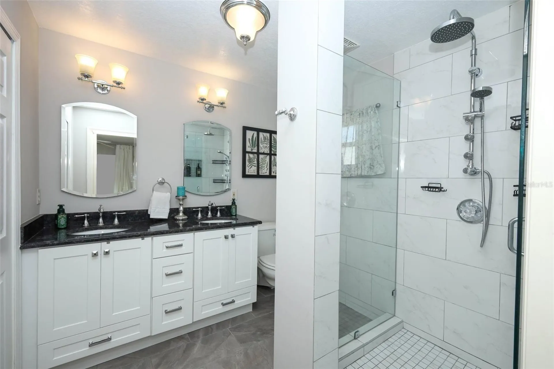 1607 Pinar Drive Orlando FL 32825