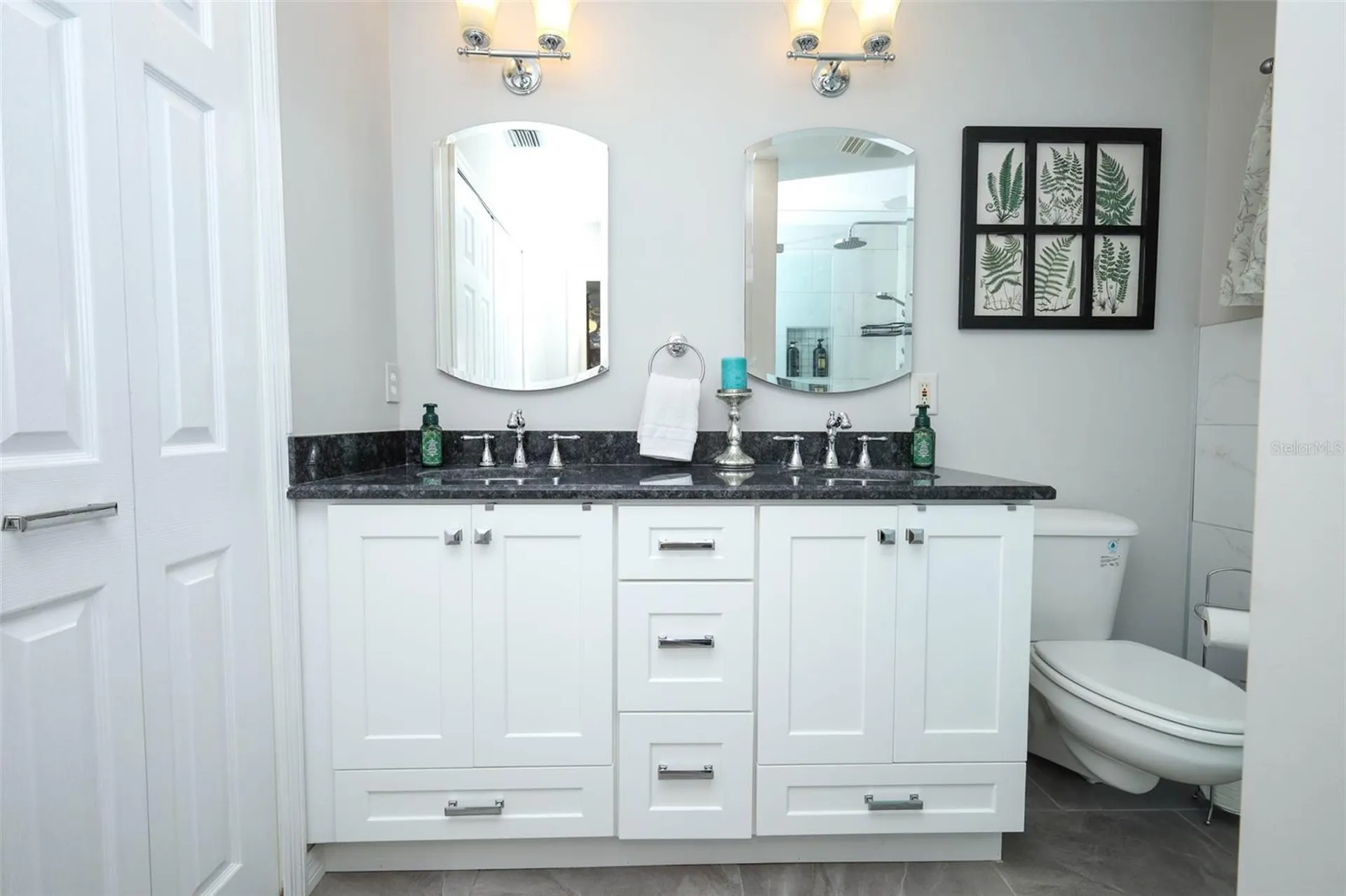 1607 Pinar Drive Orlando FL 32825
