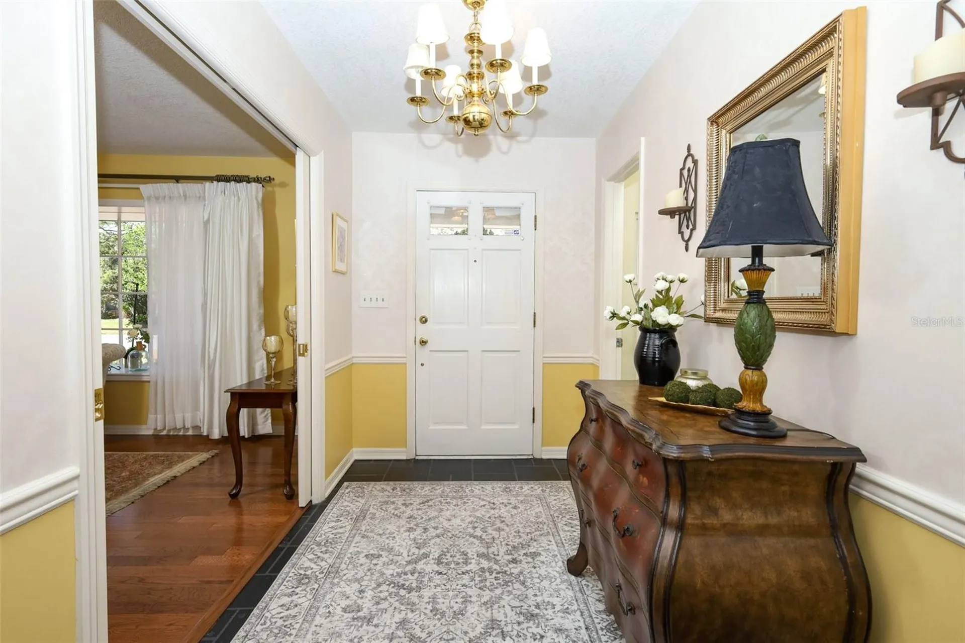 1607 Pinar Drive Orlando FL 32825
