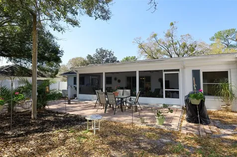 1607 Pinar Drive Orlando FL 32825