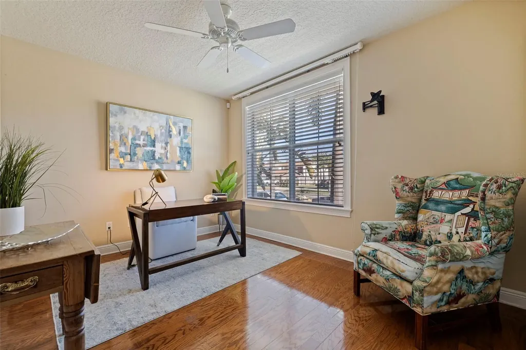 114 E Davis Boulevard Tampa FL 33606