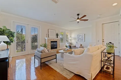 114 E Davis Boulevard Tampa FL 33606