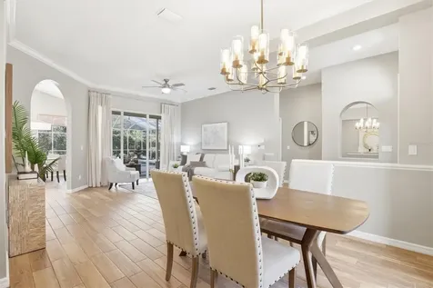 2111 Pinnacle Circle N Palm Harbor FL 34684