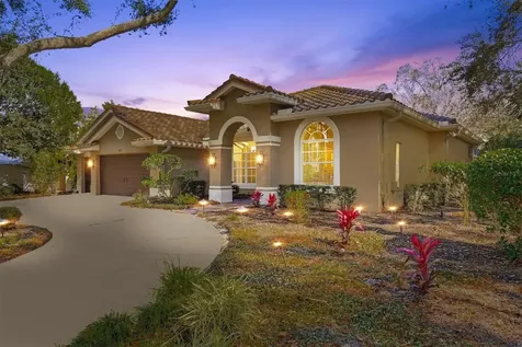 2111 Pinnacle Circle N Palm Harbor FL 34684