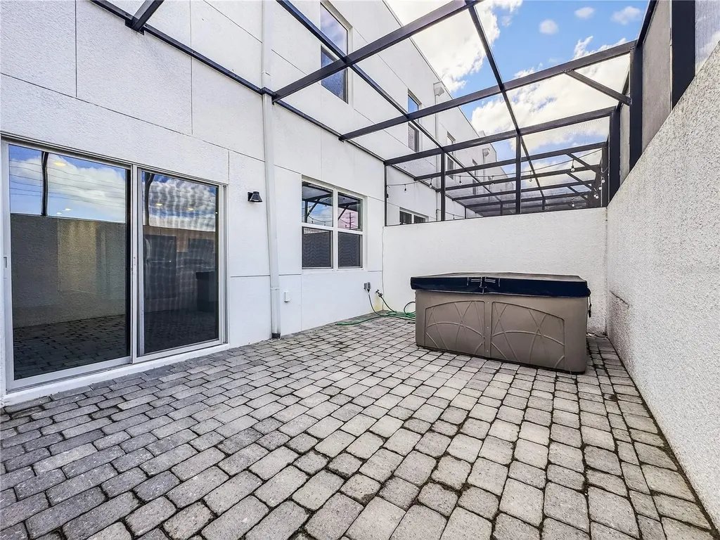 612 Trikomo Drive Davenport FL 33896