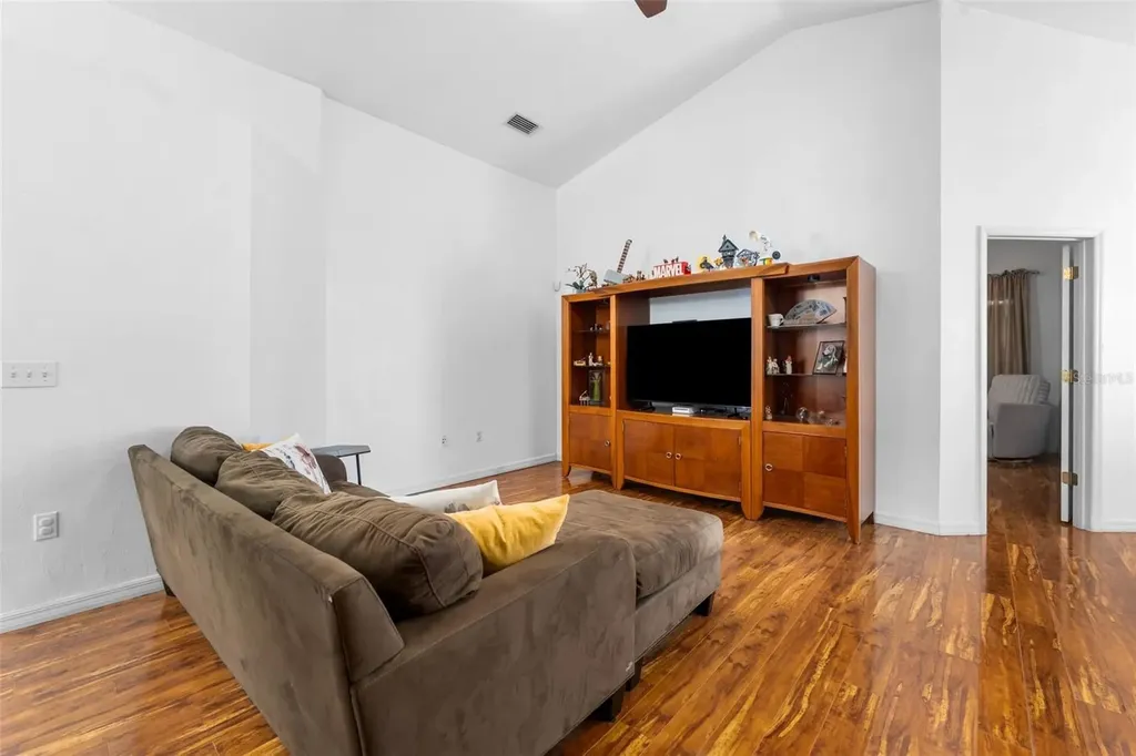 2156 NW 52 Place Gainesville FL 32605