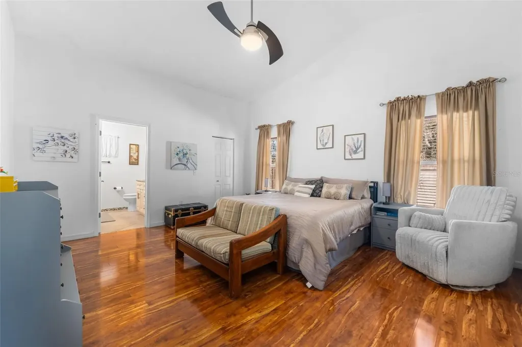 2156 NW 52 Place Gainesville FL 32605