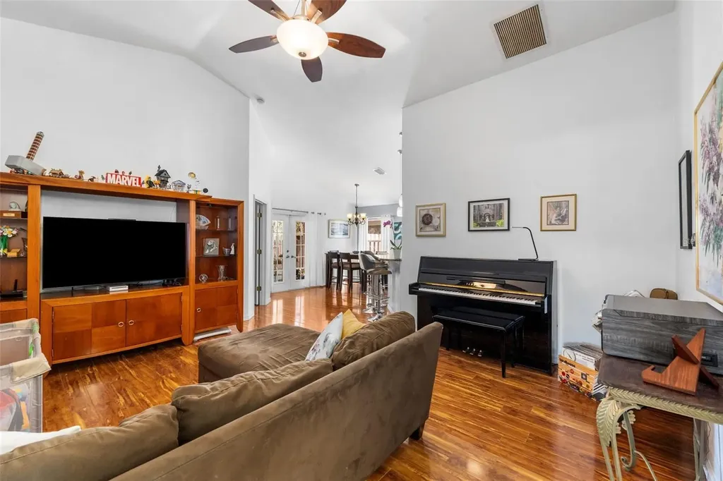 2156 NW 52 Place Gainesville FL 32605