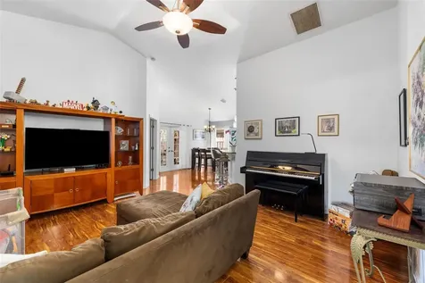 2156 NW 52 Place Gainesville FL 32605