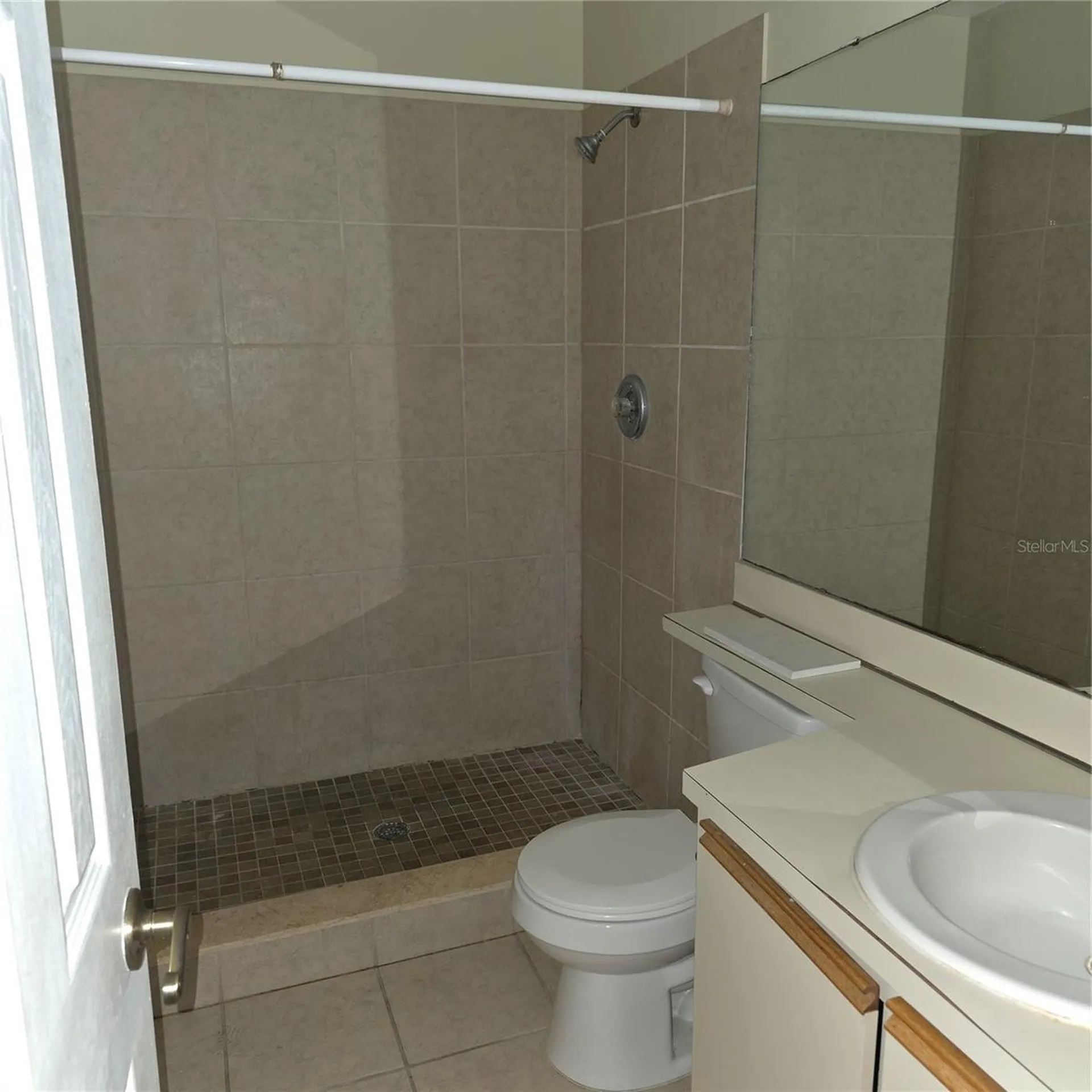 6031 Scotchwood Glen Orlando FL 32822