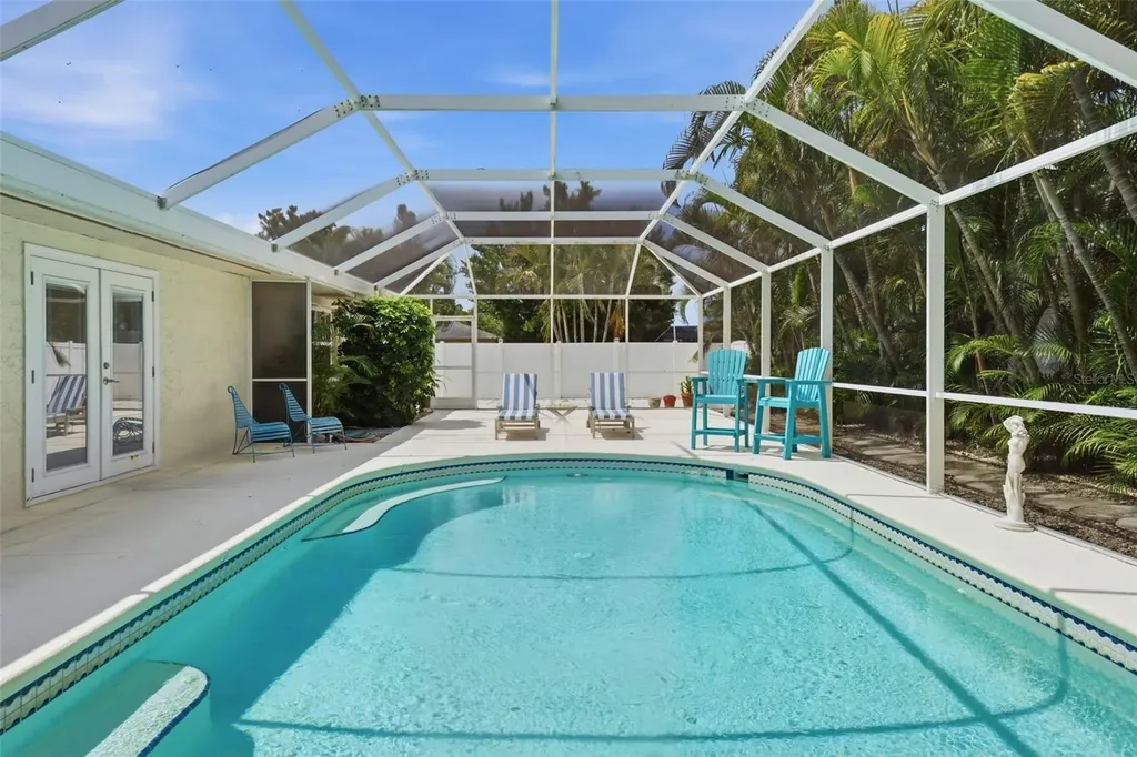 2008 39th Street W Bradenton FL 34205
