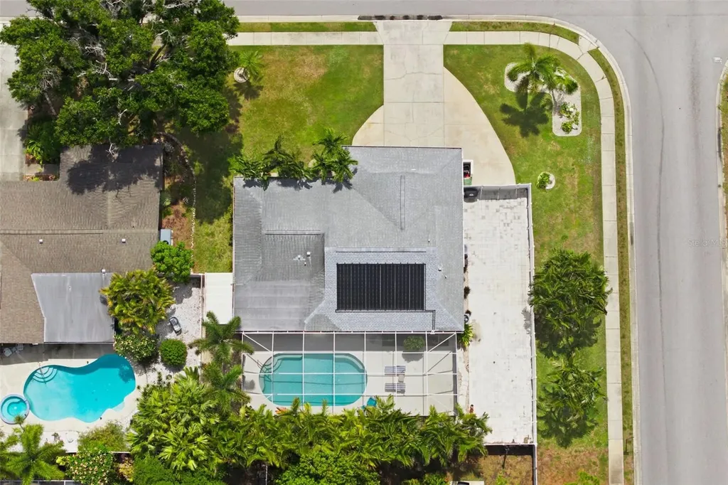 2008 39th Street W Bradenton FL 34205