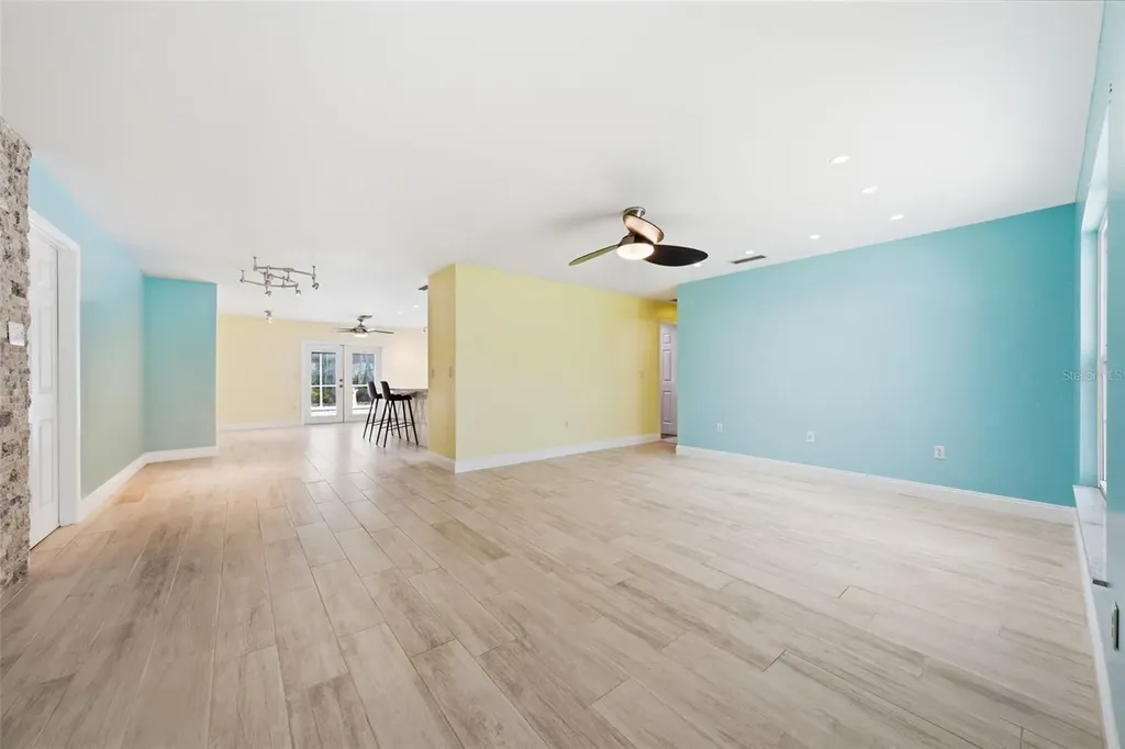 2008 39th Street W Bradenton FL 34205