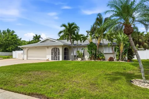 2008 39th Street W Bradenton FL 34205