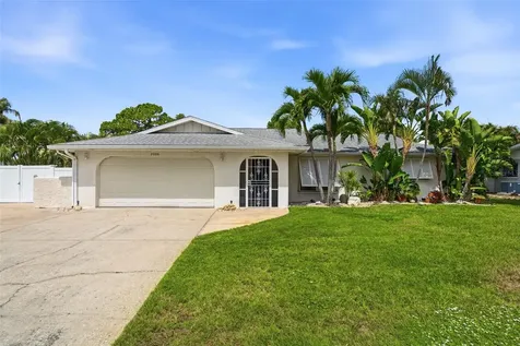 2008 39th Street W Bradenton FL 34205