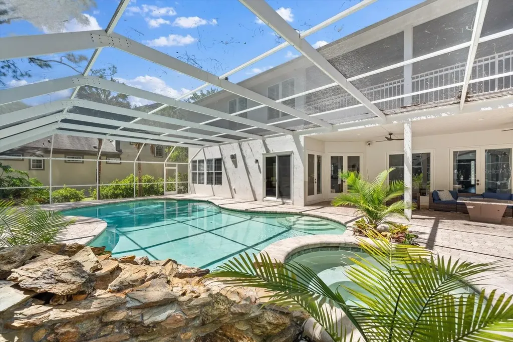 6413 Maclaurin Drive Tampa FL 33647
