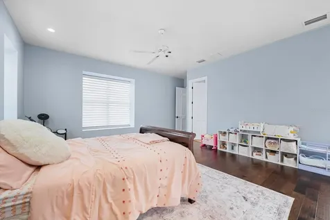 6413 Maclaurin Drive Tampa FL 33647