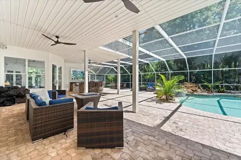 6413 Maclaurin Drive Tampa FL 33647