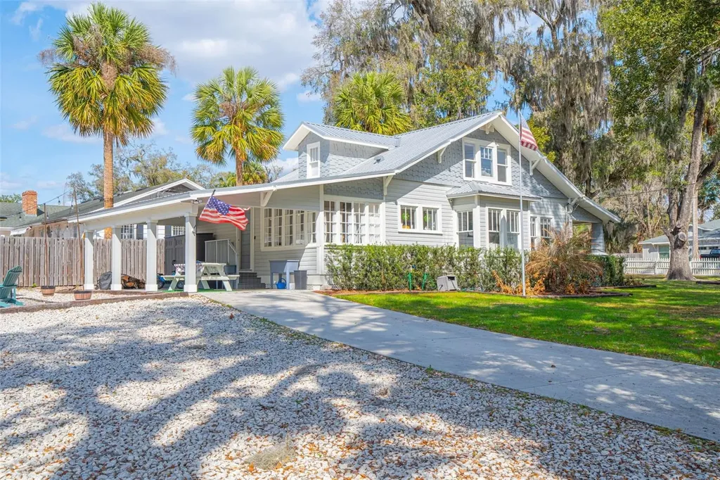 301 N Oak Avenue Orange City FL 32763