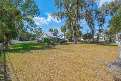 301 N Oak Avenue Orange City FL 32763
