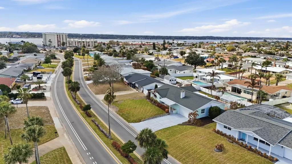 341 Plaza Boulevard Daytona Beach FL 32118
