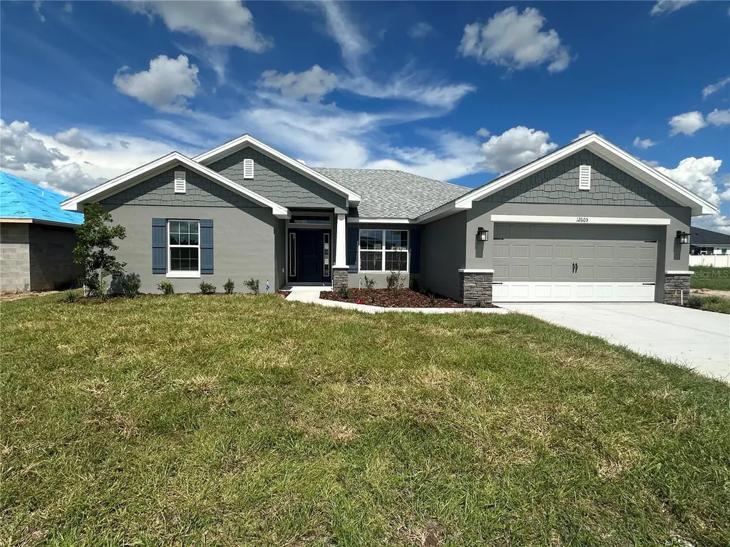 12605 NE 48th Street Oxford FL 34484