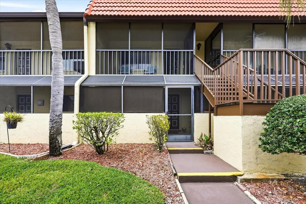 2420 Winding Creek Boulevard Clearwater FL 33761