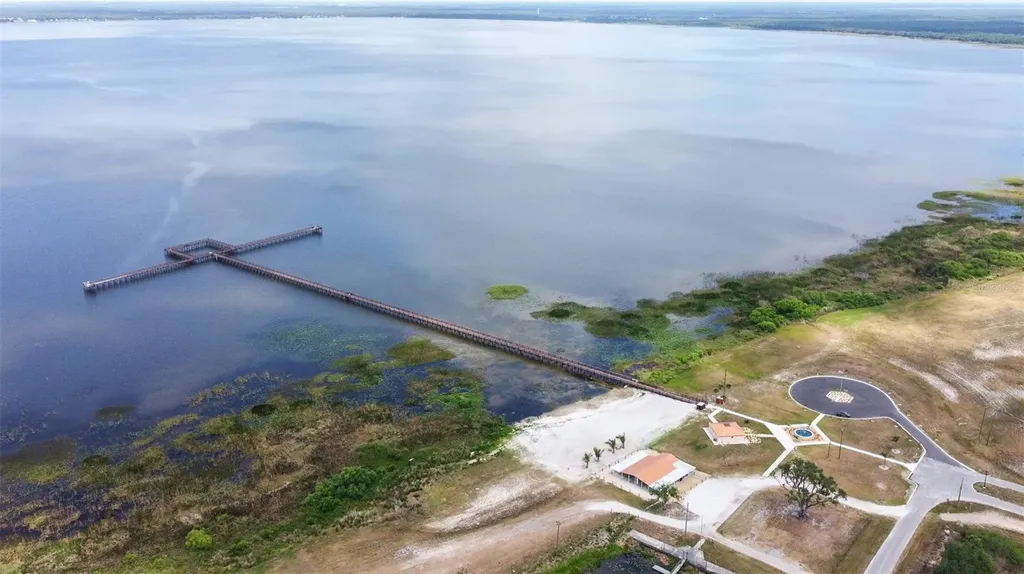 707 Laguna Drive Indian Lake Estates FL 33855