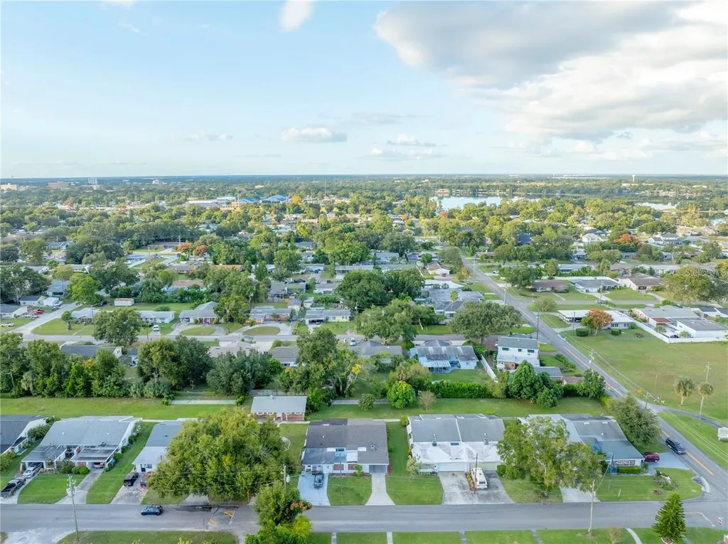 769 Avenue Q SE Winter Haven FL 33880