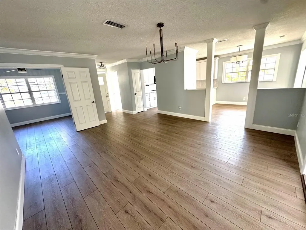 4518 Helena Street NE St Petersburg FL 33703