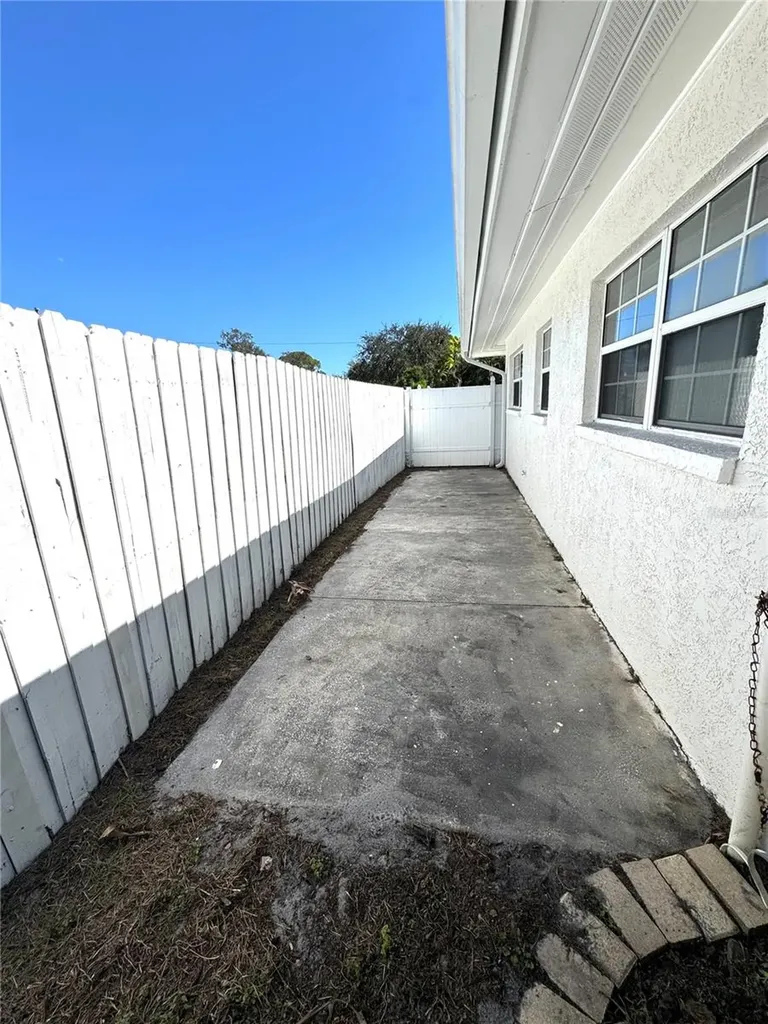 4518 Helena Street NE St Petersburg FL 33703