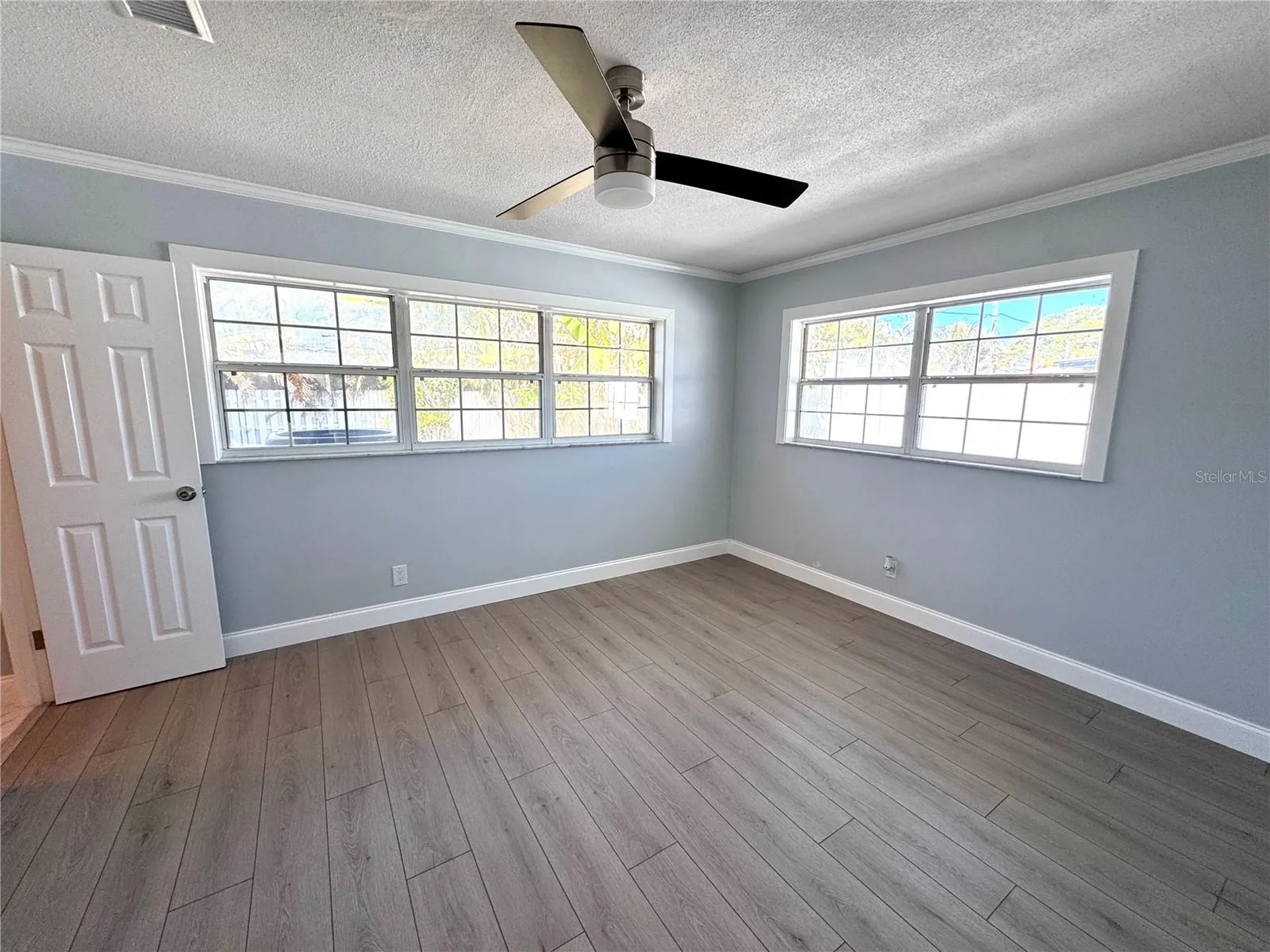 4518 Helena Street NE St Petersburg FL 33703