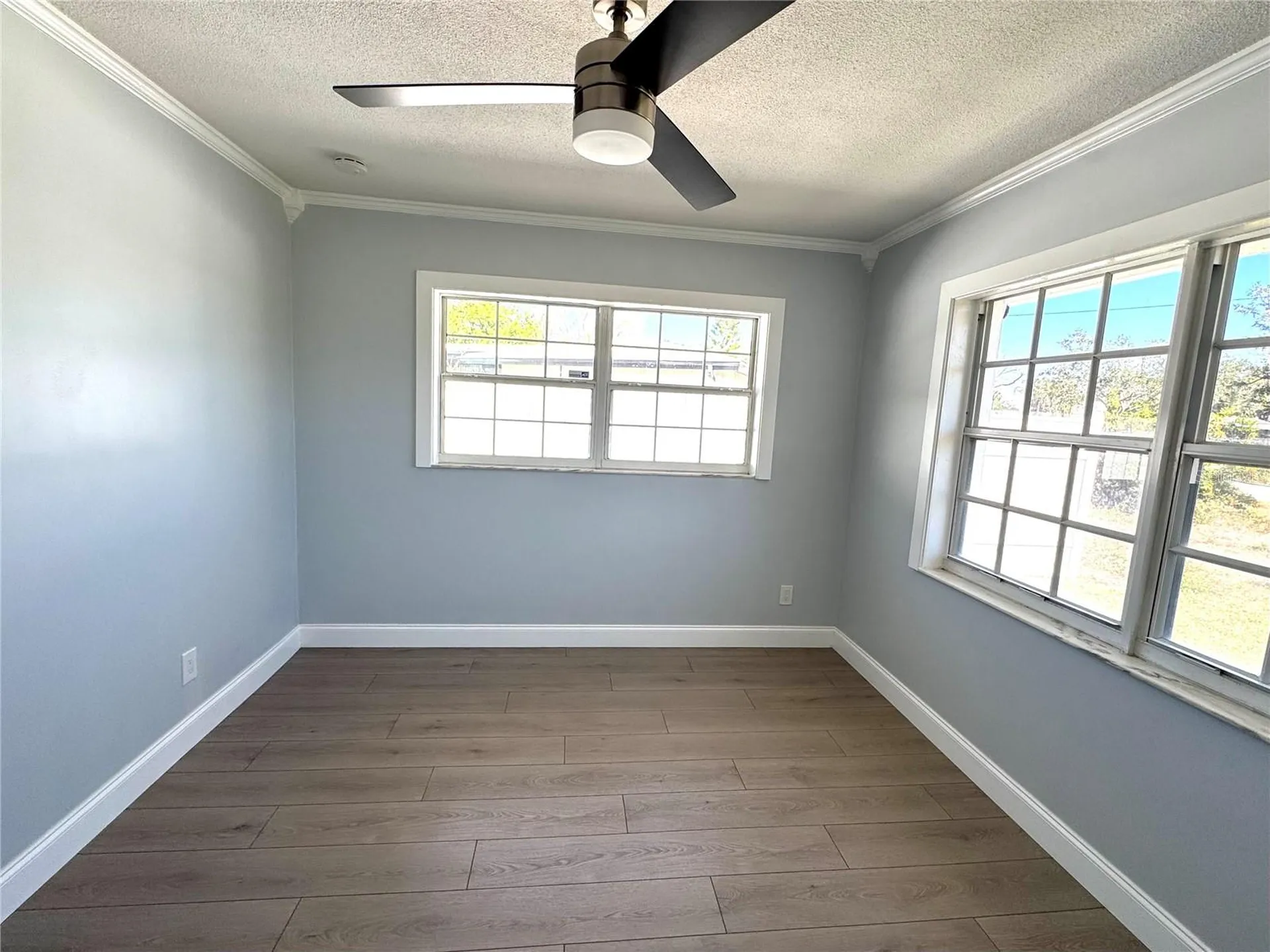 4518 Helena Street NE St Petersburg FL 33703