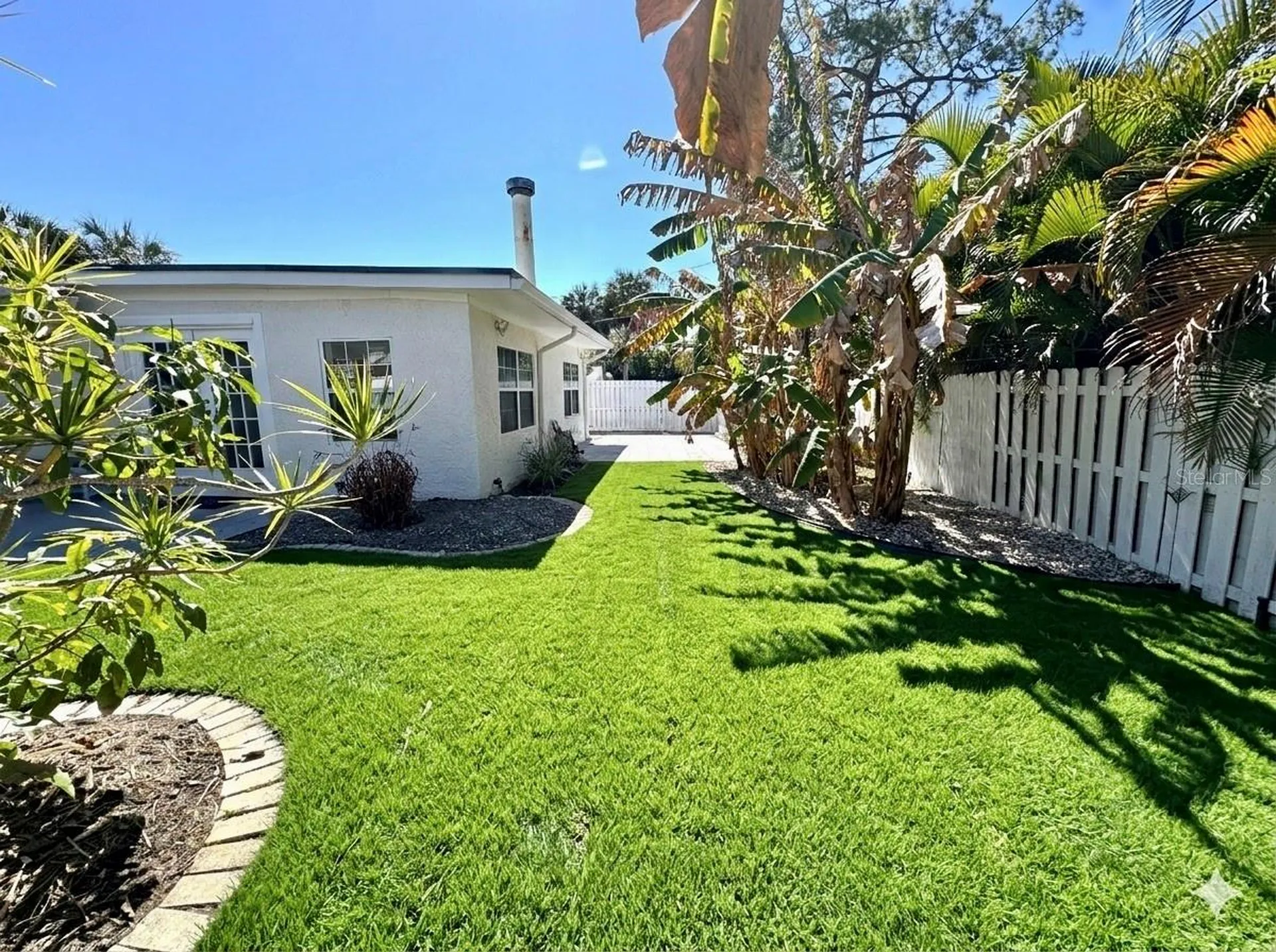 4518 Helena Street NE St Petersburg FL 33703