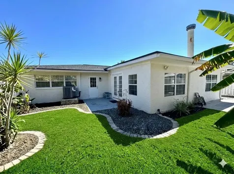 4518 Helena Street NE St Petersburg FL 33703
