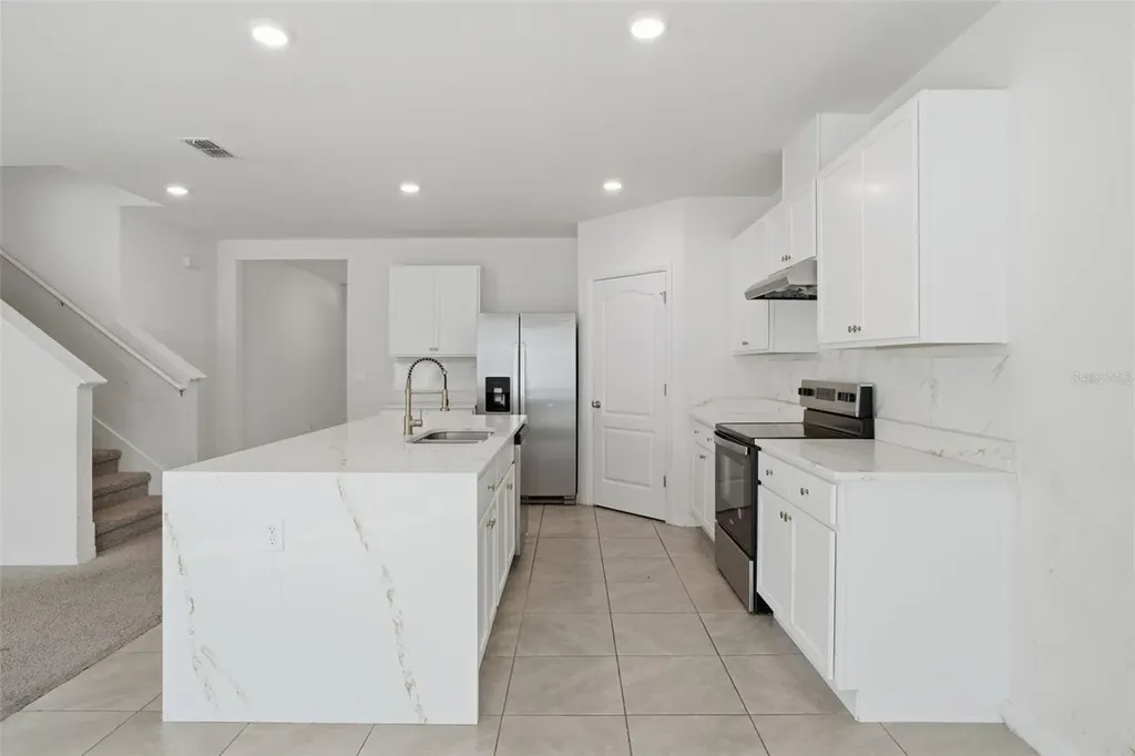 41 Dorset Drive Kissimmee FL 34758