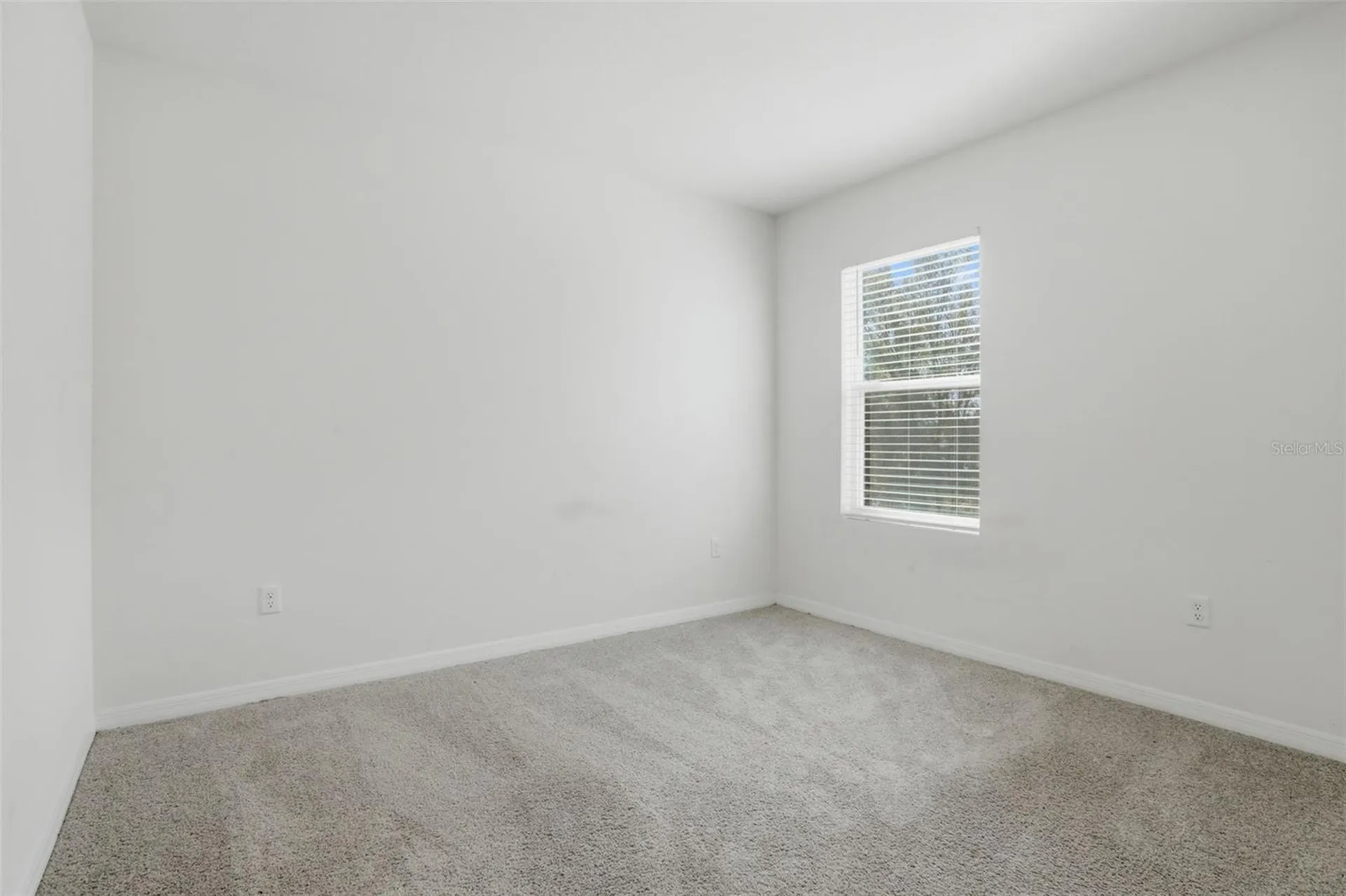 41 Dorset Drive Kissimmee FL 34758