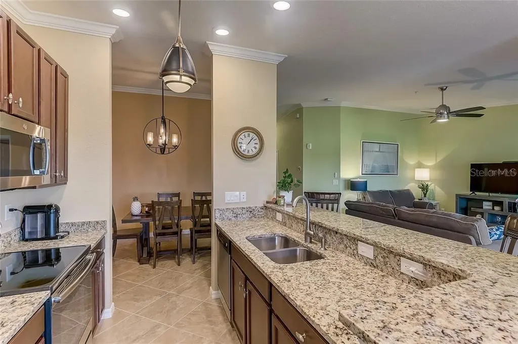 5517 Palmer Circle Bradenton FL 34211