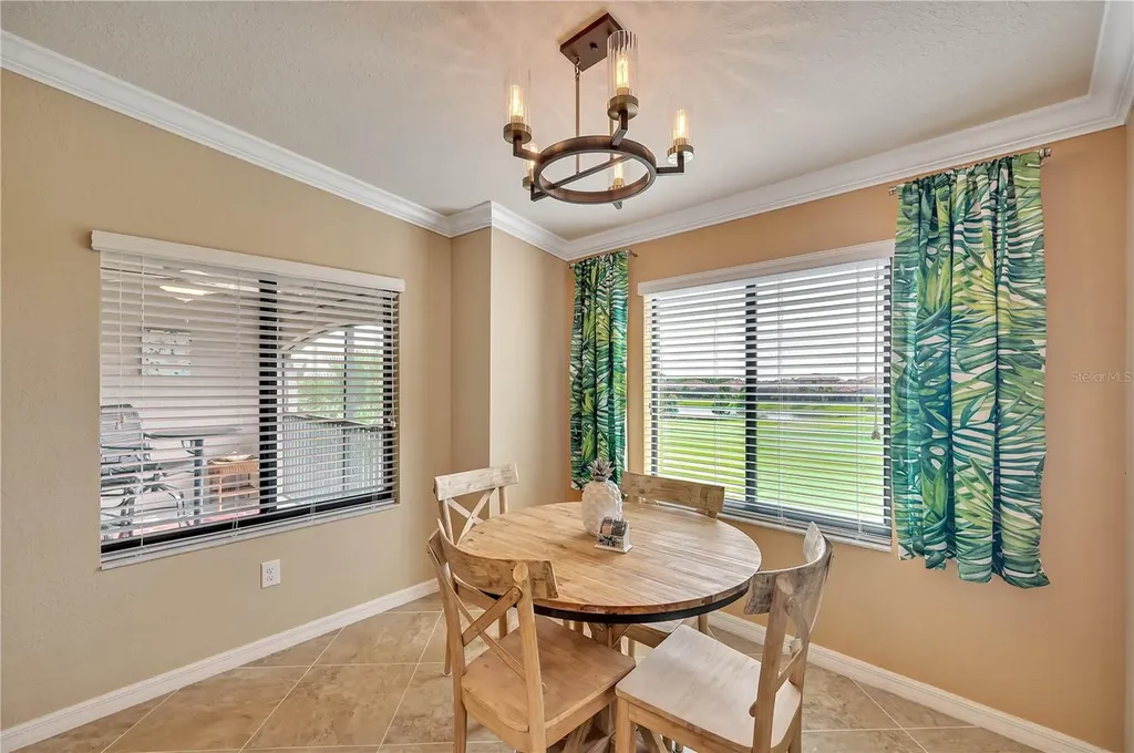 5517 Palmer Circle Bradenton FL 34211