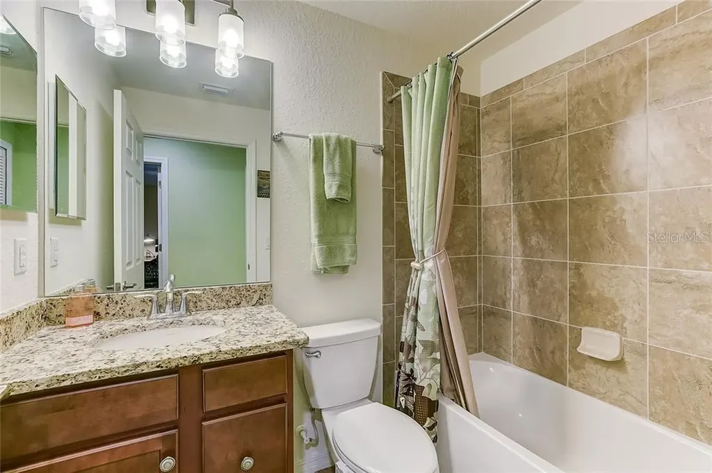 5517 Palmer Circle Bradenton FL 34211