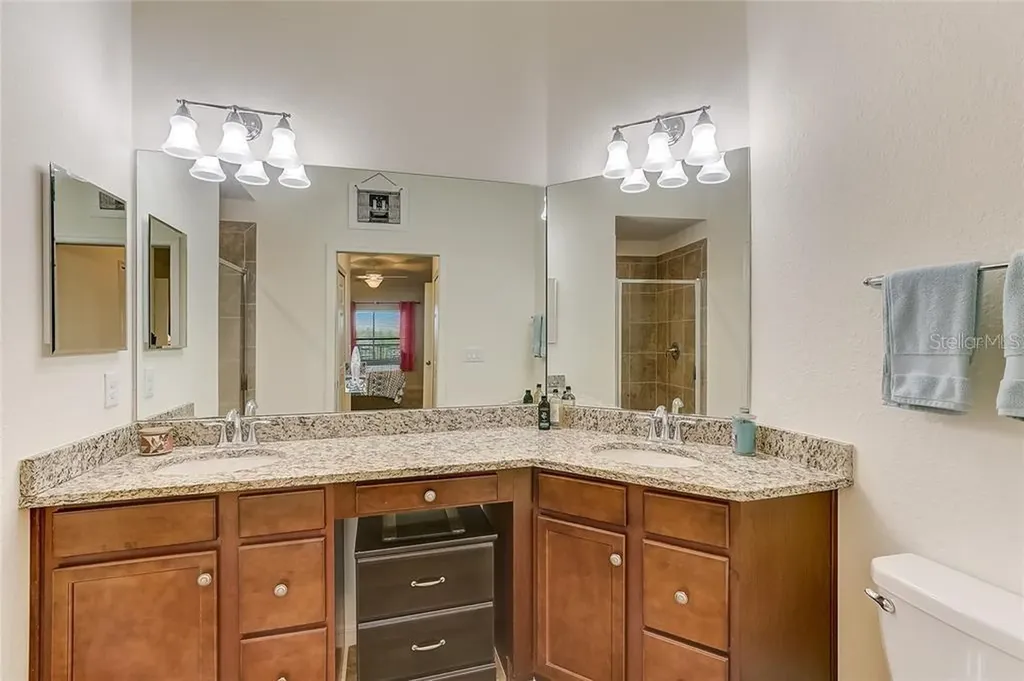 5517 Palmer Circle Bradenton FL 34211
