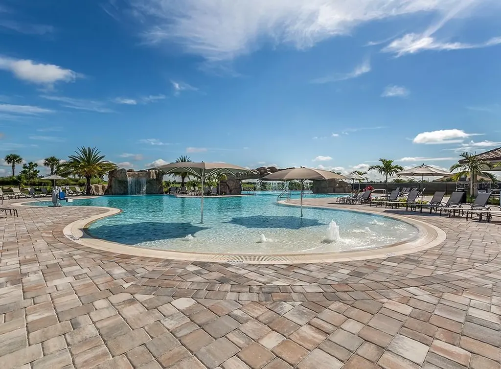 5517 Palmer Circle Bradenton FL 34211