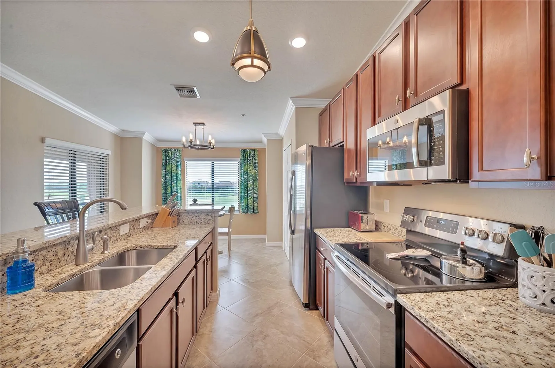 5517 Palmer Circle Bradenton FL 34211