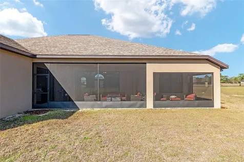 7015 NE 61st Avenue Road Silver Springs FL 34488