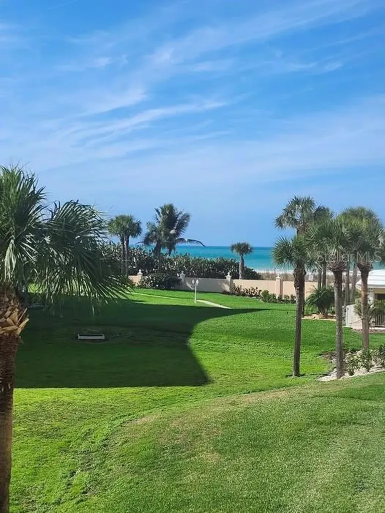 6650 Sunset Way St Pete Beach FL 33706