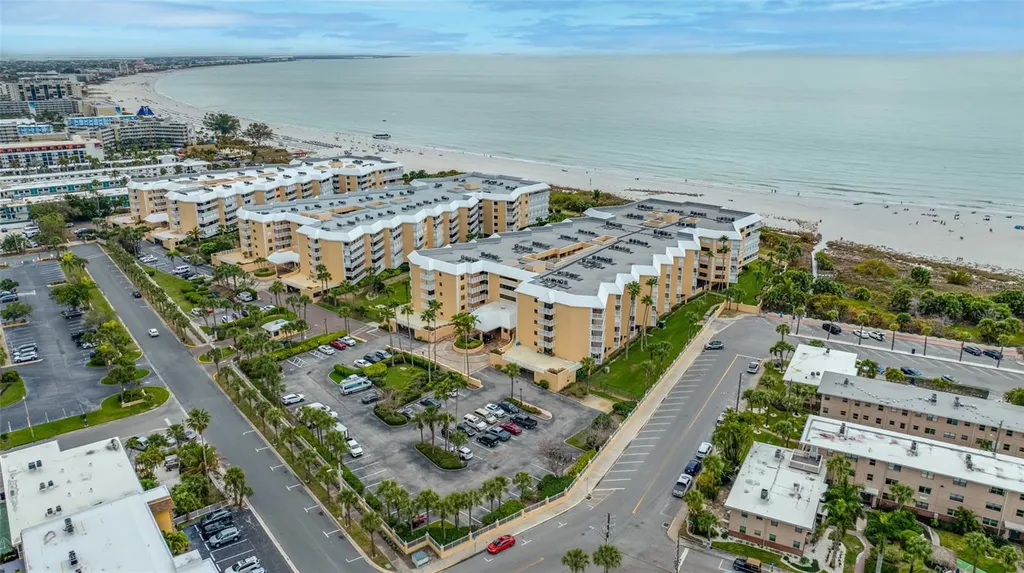6650 Sunset Way St Pete Beach FL 33706