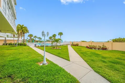6650 Sunset Way St Pete Beach FL 33706