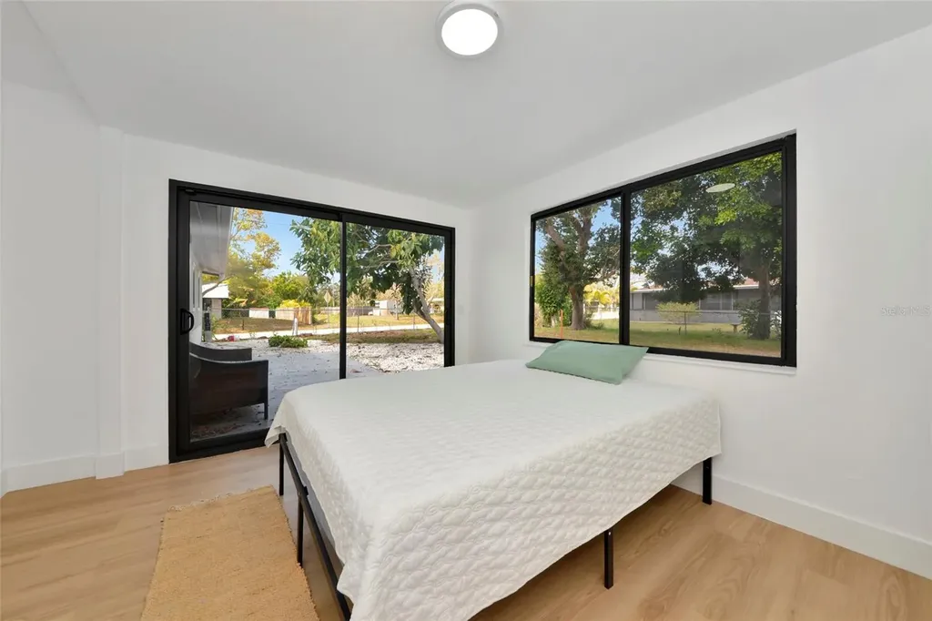 2239 Worrington Street Sarasota FL 34231